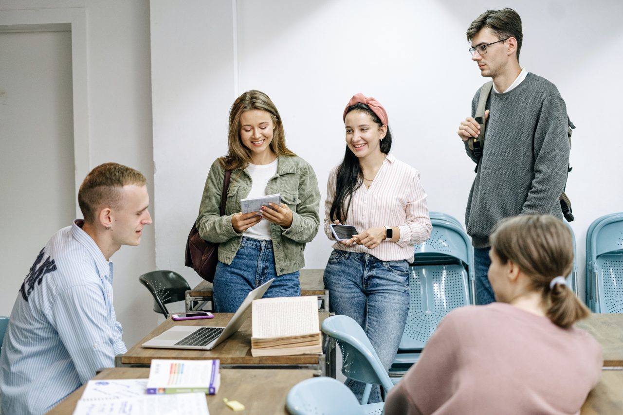 Jovenes en la Universidad